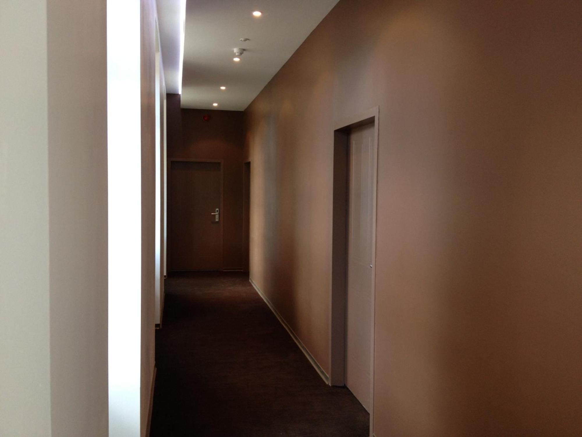 Le 1837 Aparthotel Saint-Affrique Bagian luar foto