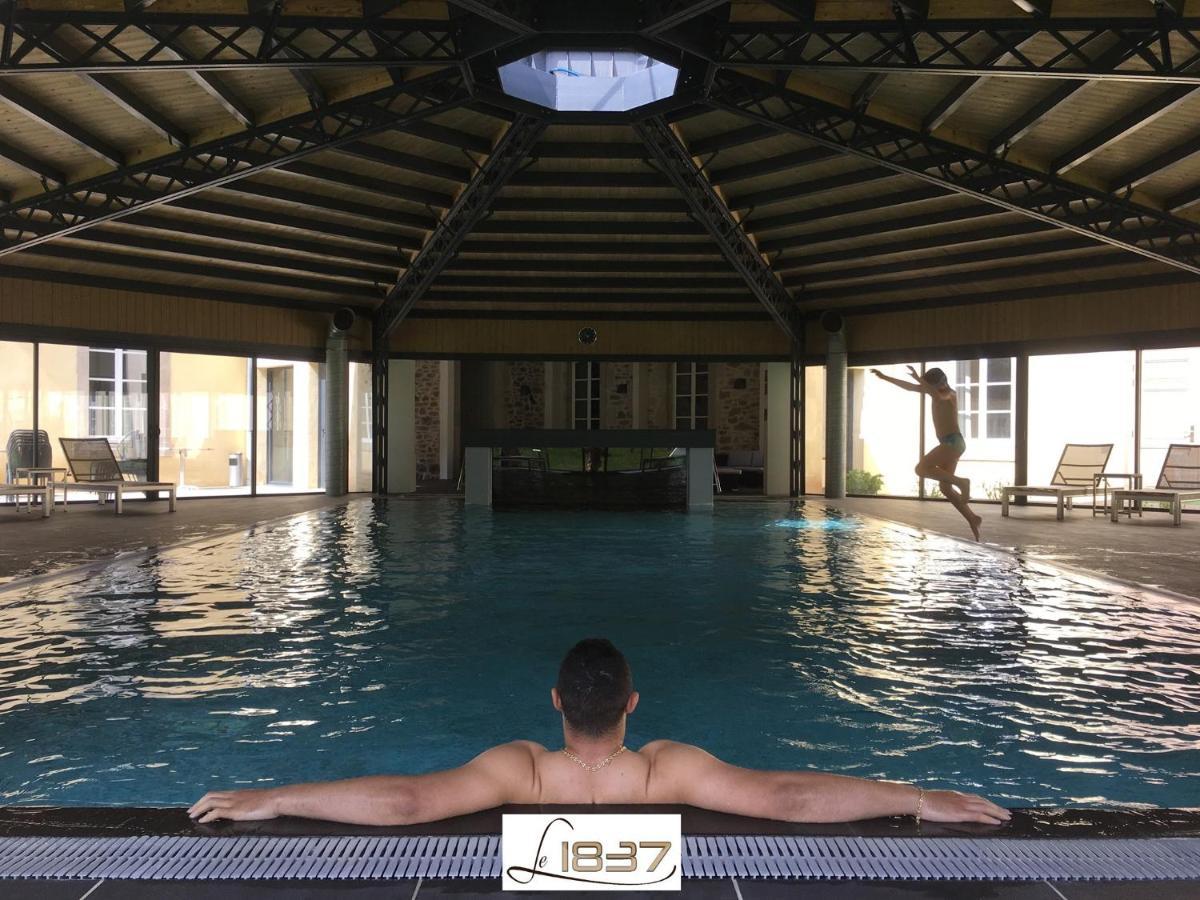 Le 1837 Aparthotel Saint-Affrique Bagian luar foto